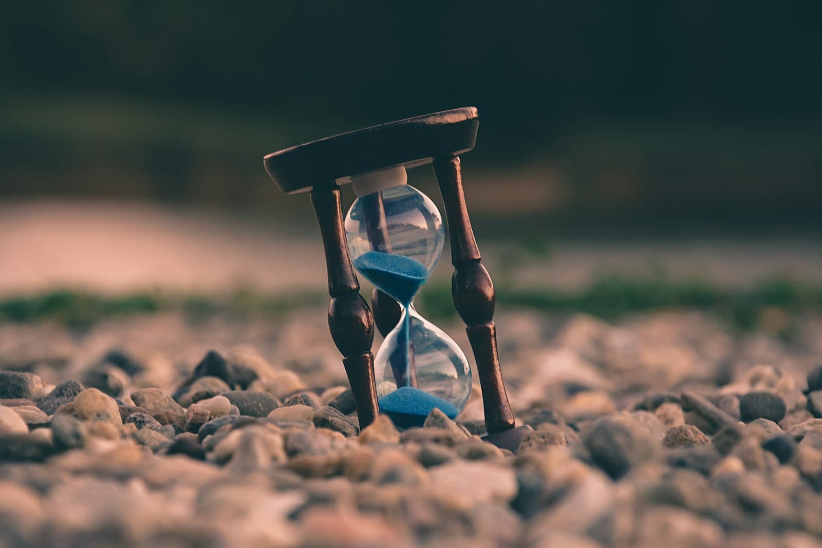 Speed to Lead: Why the First Business to Reply Wins the Sale